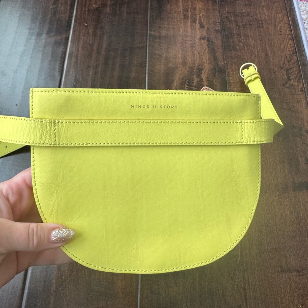MINOR HISTORY Line Crescent Belt Bag Purse Fanny Pack Green Yellow Leather - Picture 3 of 9
